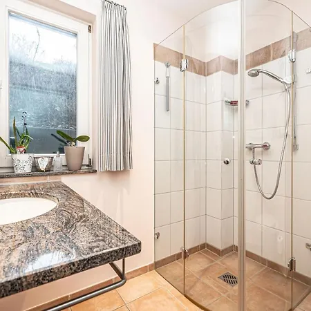 Hotel Fewo1846 - Residenz Am Yachthafen - Luxurioeses Strandhaus Mit 2 Schlafzimmern